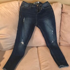 Seven7 jeans size 9